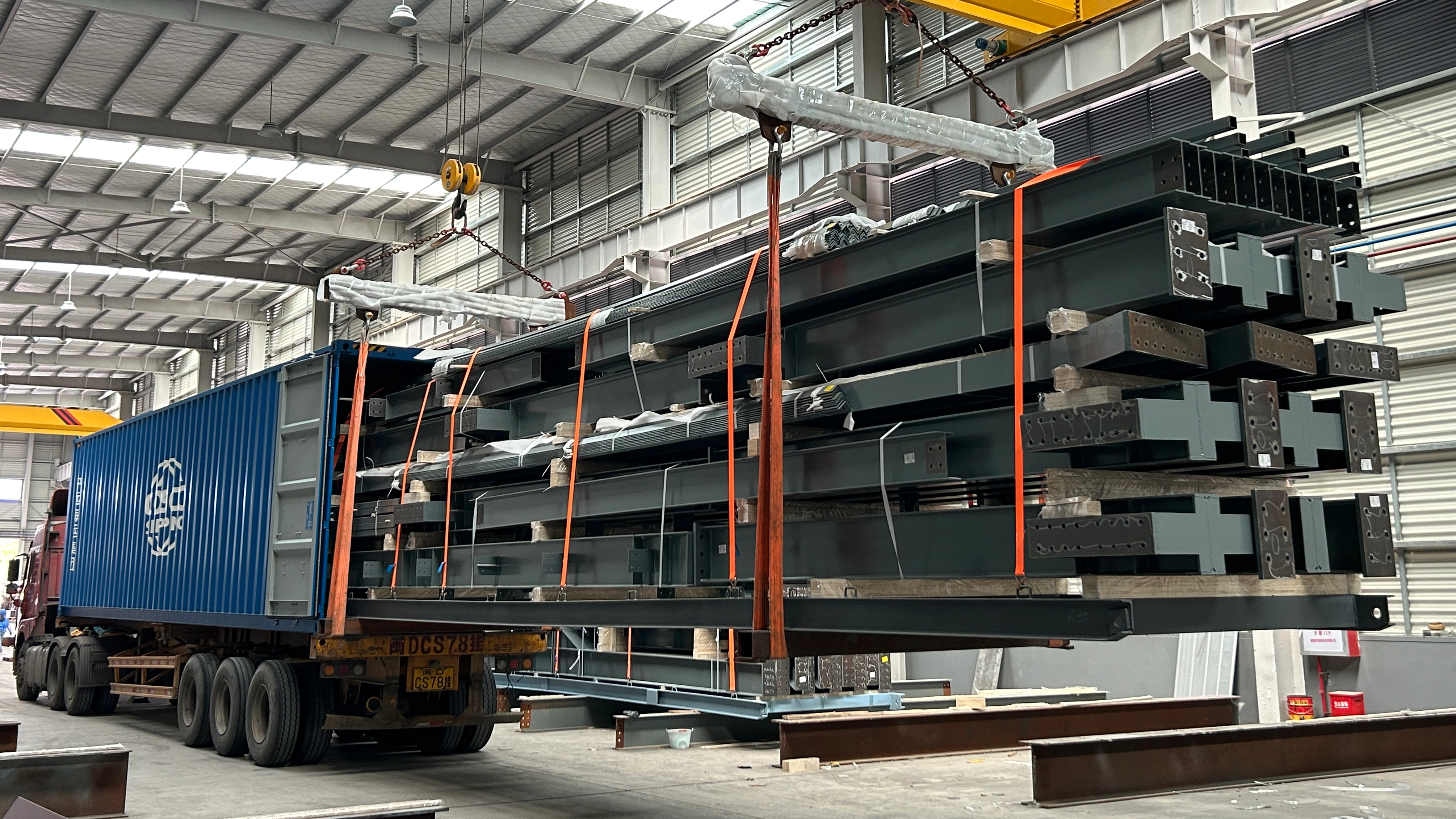 Толчок конца года! Заказы на стальные конструкции доставляются без остановок. Мы делаем все возможное, чтобы успешно завершить работу перед праздником